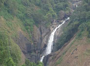 attukad waterfall